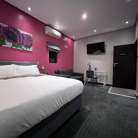 Bed and Breakfast The Raz Harrismith Esterno foto