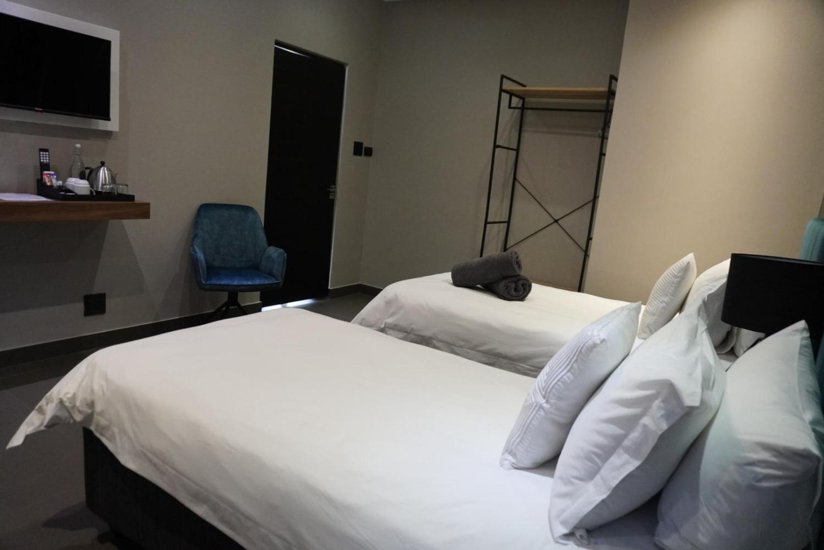 Bed and Breakfast The Raz Harrismith Esterno foto