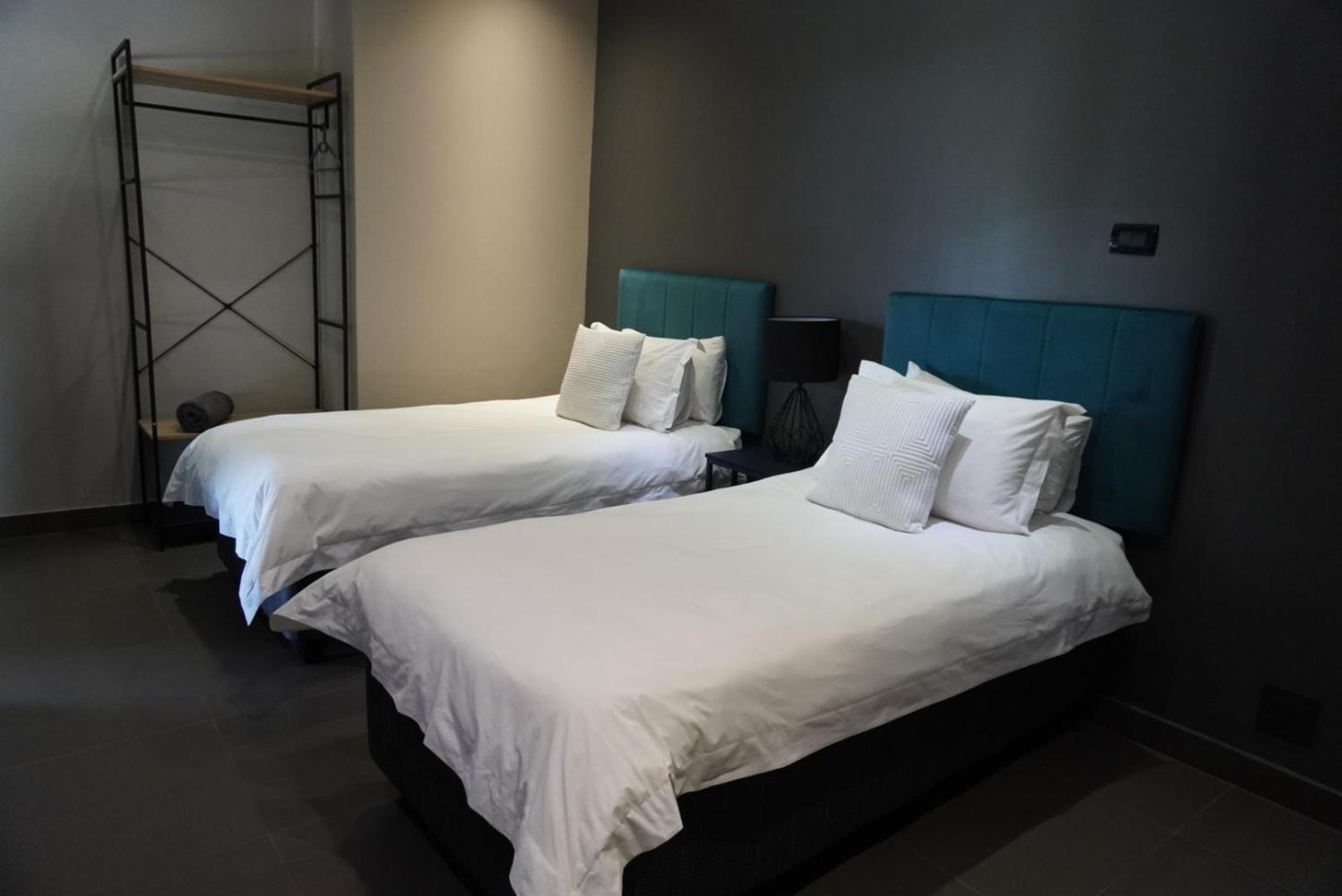 Bed and Breakfast The Raz Harrismith Esterno foto